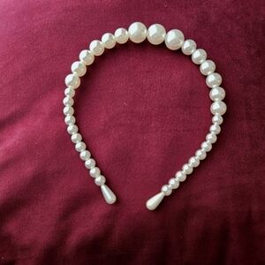 Elegant Faux Pearl Headband – Classic Glam for Every Look
